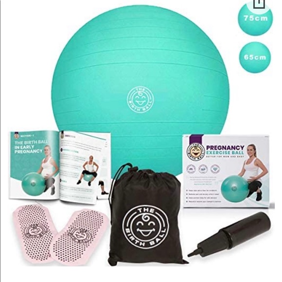 Ball, socks, pump - Picture 2 of 2